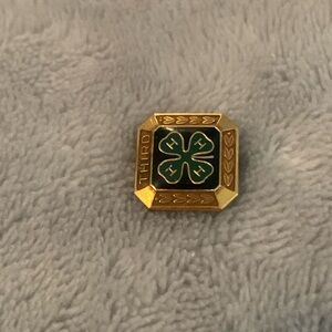 Vintage 4h pin